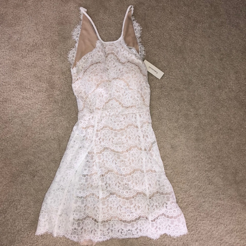 ‼️ Brand new ( with tags ) white dress